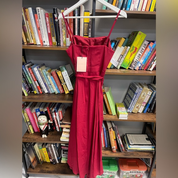 Fame and Partners dress- red slip with bow tie - Picture 4 of 6